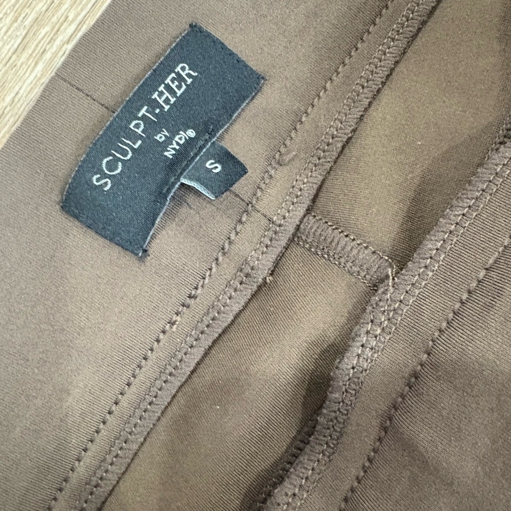 NYDJ Sculpt-Her Modern Legging Pants Coffee Bean Pull On Stretch Women’s S - Picture 9 of 15